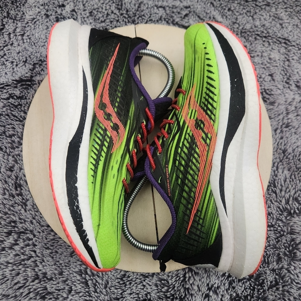 Saucony Endorphin Speed 2 Green Running Shoes Women's Size 7.5 - Picture 6 of 9